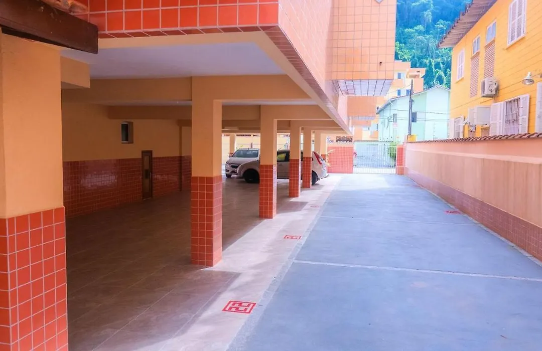 Apartamento Praia Grande Ubatuba 2 Vagas Garagem Internet Wifi-1
